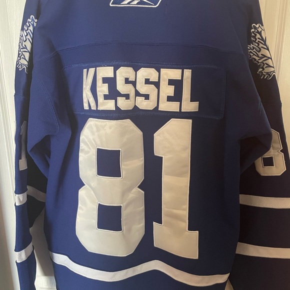 Maple Leafs Jersey - Picture 2 of 5